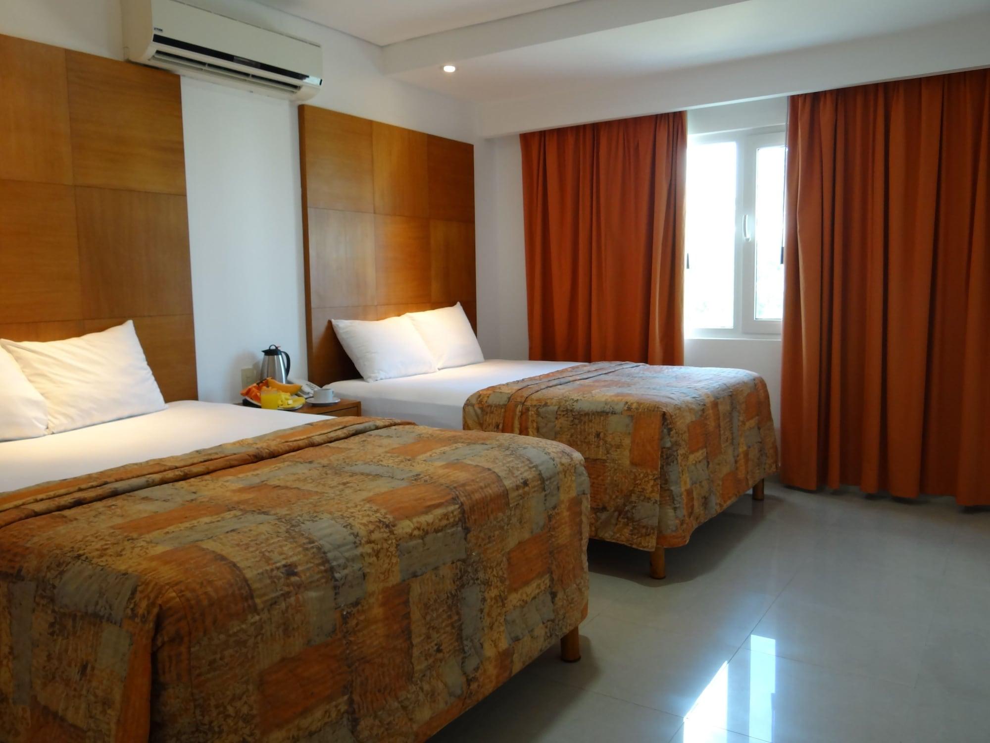 Hotel Suites Gaby Cancun Luaran gambar